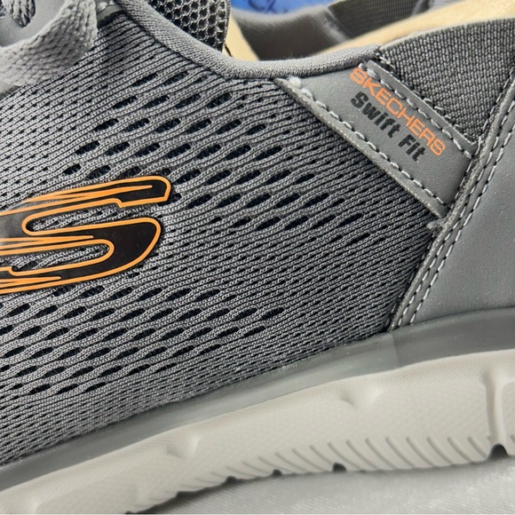 Skechers Swift Fit Men's Sneakers Size 10.5 - Picture 2 of 10